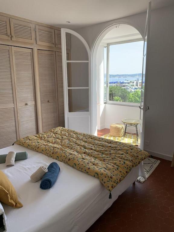 Maison De Village Renovee Avec Vue Mer Exceptionnelle Сент-Максим Экстерьер фото